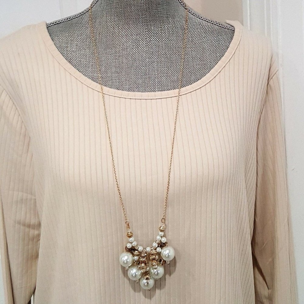 TALBOTS LONG GOLD TONE FAUX WHITE PEARL NECKLACE NWT MSRP $49.50